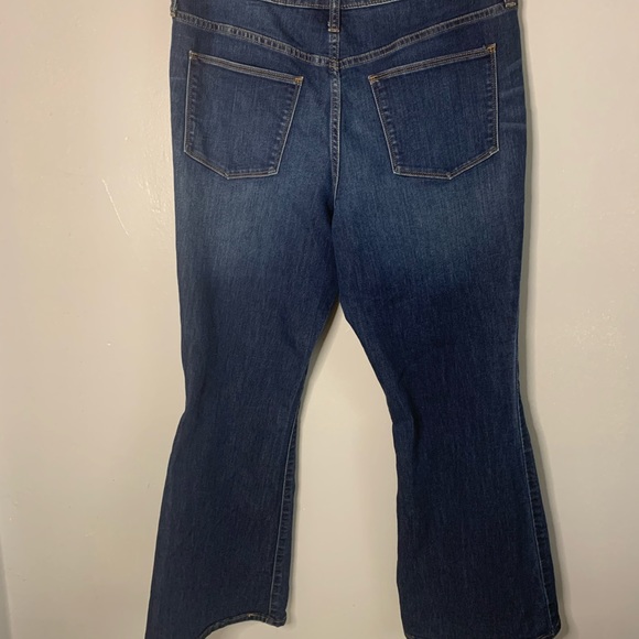 Universal Thread High Rise Flare Denim Jeans - Picture 4 of 7
